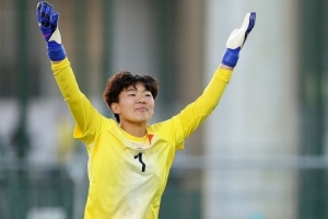 点球战两次扑点！官方：牛子琪当选U17女足vs法国U17女足全场最佳